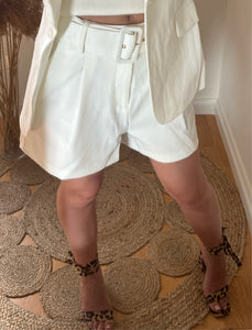 Short jade  tailleur blanc